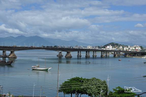 A ponte que liga Florianópolis ao continente e ao interior do estado de Santa Catarina